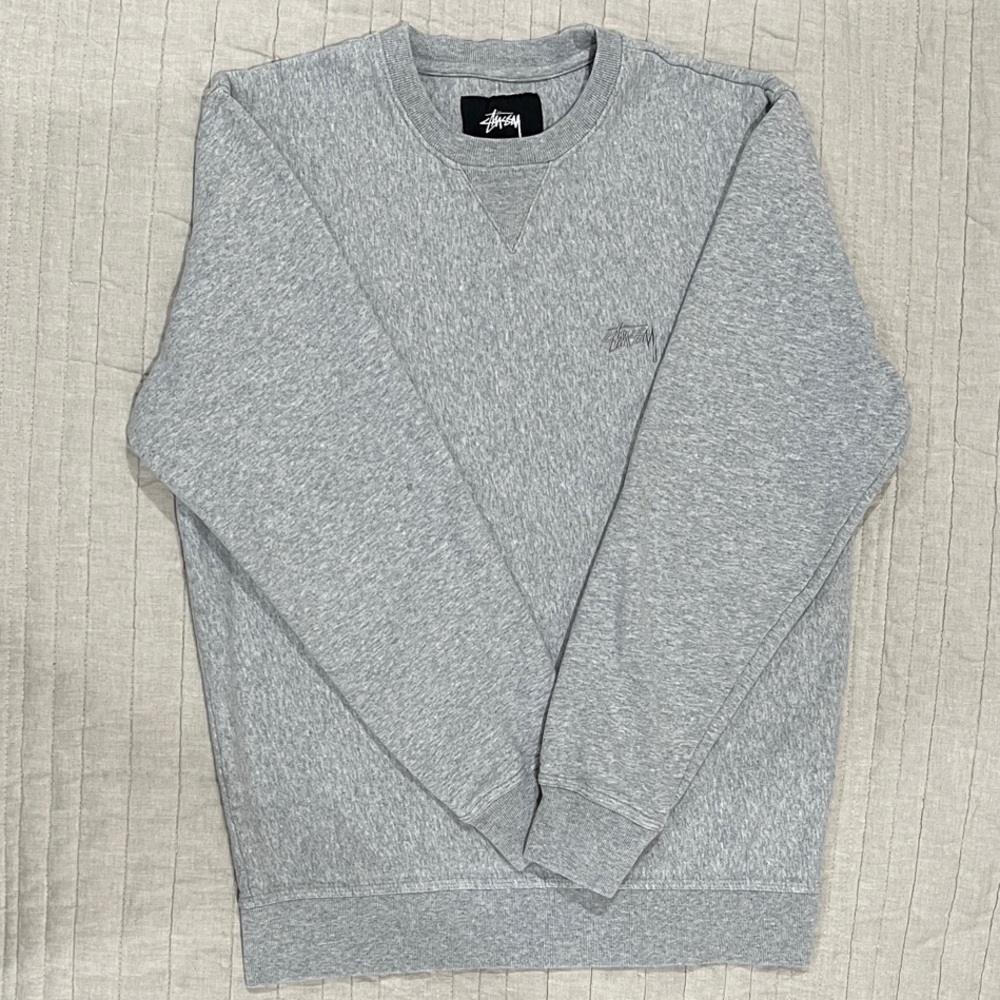 Stussy Heather Gray Crewneck Sweatshirt. Size Medium